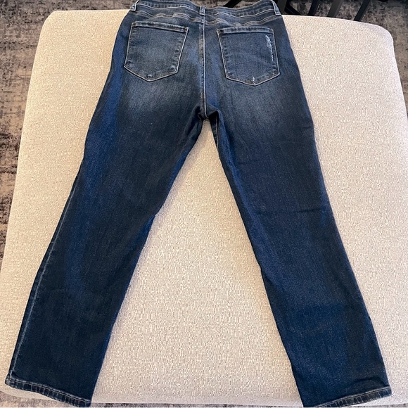 Women's KUT from the Kloth Reese Fab Ab Slim Fit Straight Jeans - Picture 5 of 9